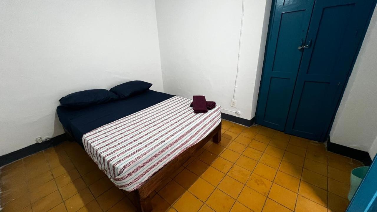 Maria Bonita Hostel Гуадалахара Екстериор снимка